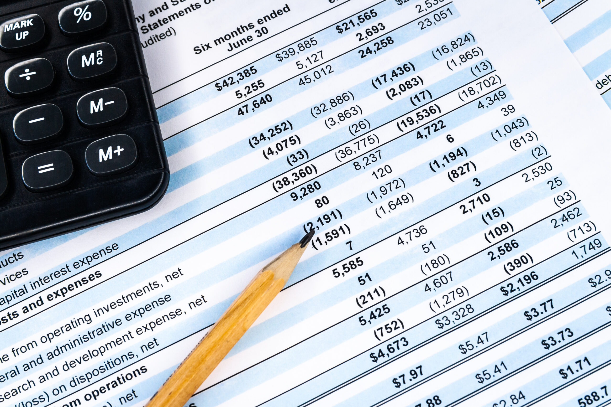Renter using a rent vs buy analyzer to compare monthly rent homeownership costs and breakeven year